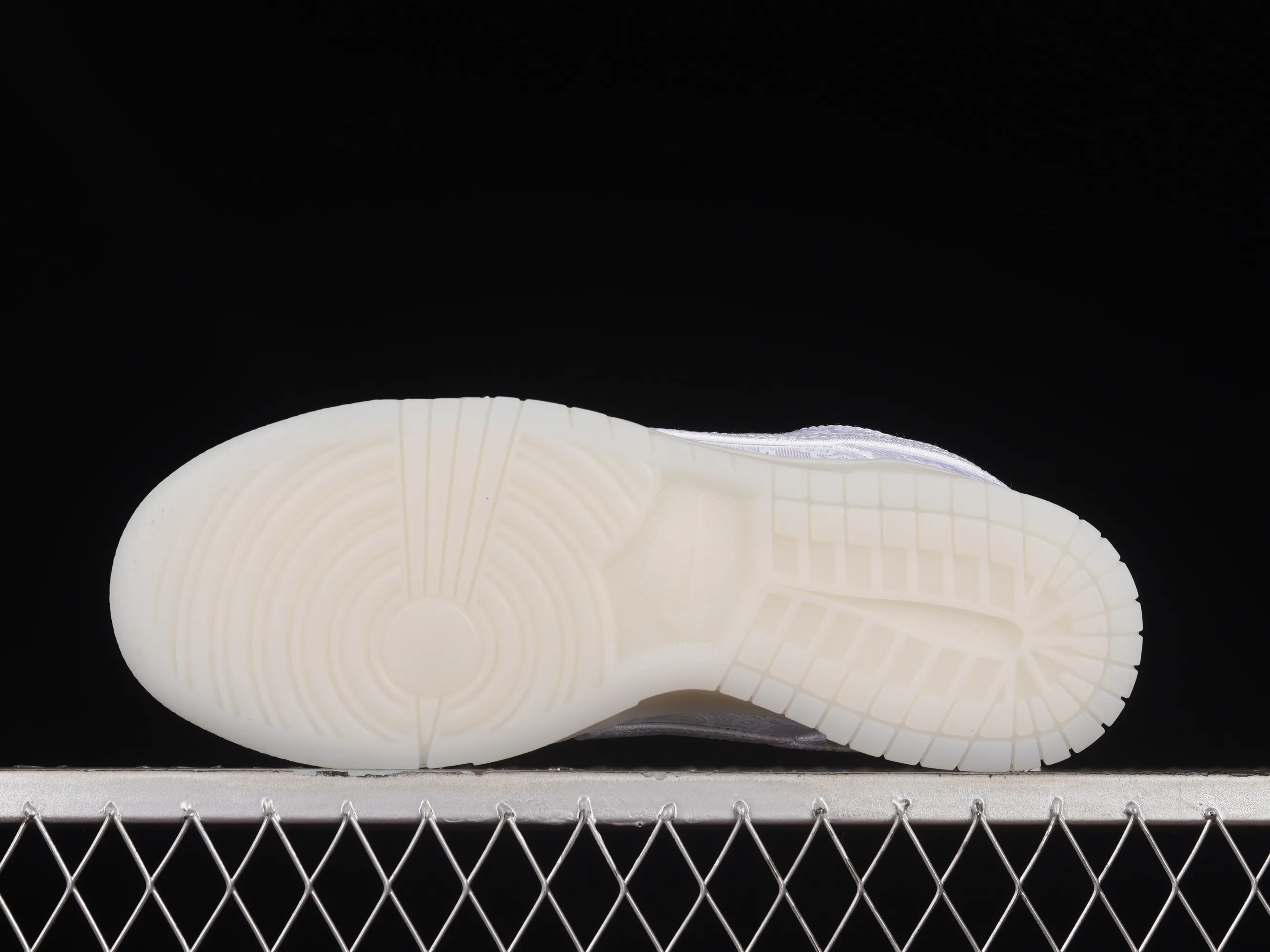 All Categories Nk SB Dunk Series Nk SB Dunk Low Low-top sneakers Cost-effective version Nk Dunk Low x Fragment
